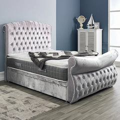 Spanish Chesterfield Sleigh